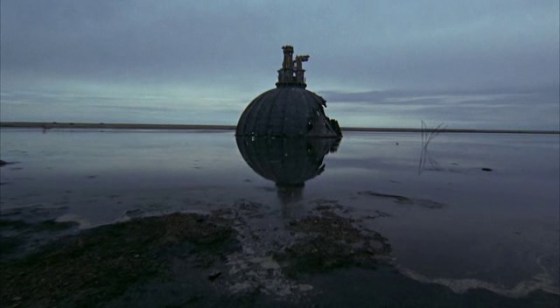 bed-sitting-room-dome-1